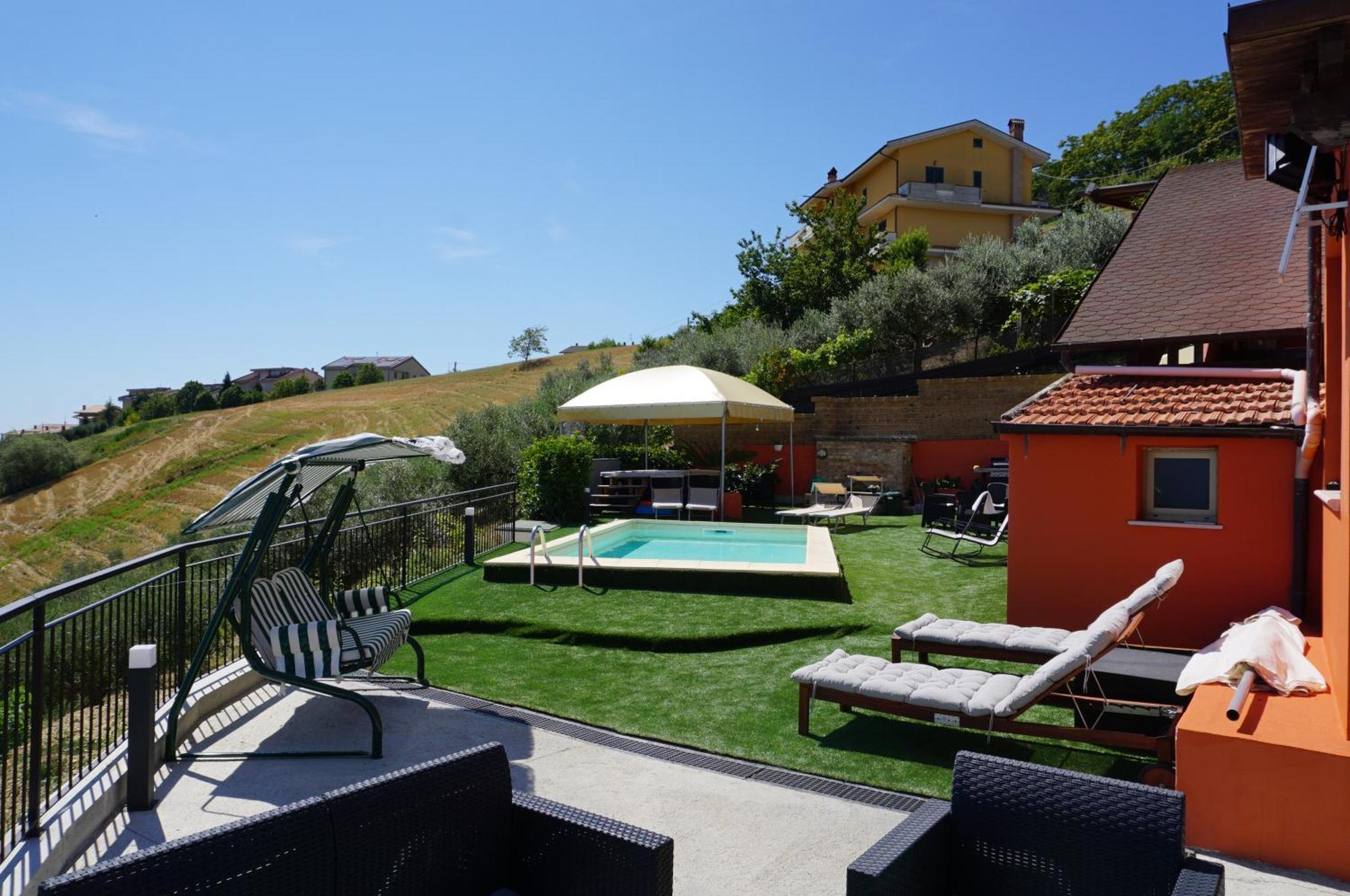 Bed and Breakfast La Terrazza Motta Атрі Екстер'єр фото