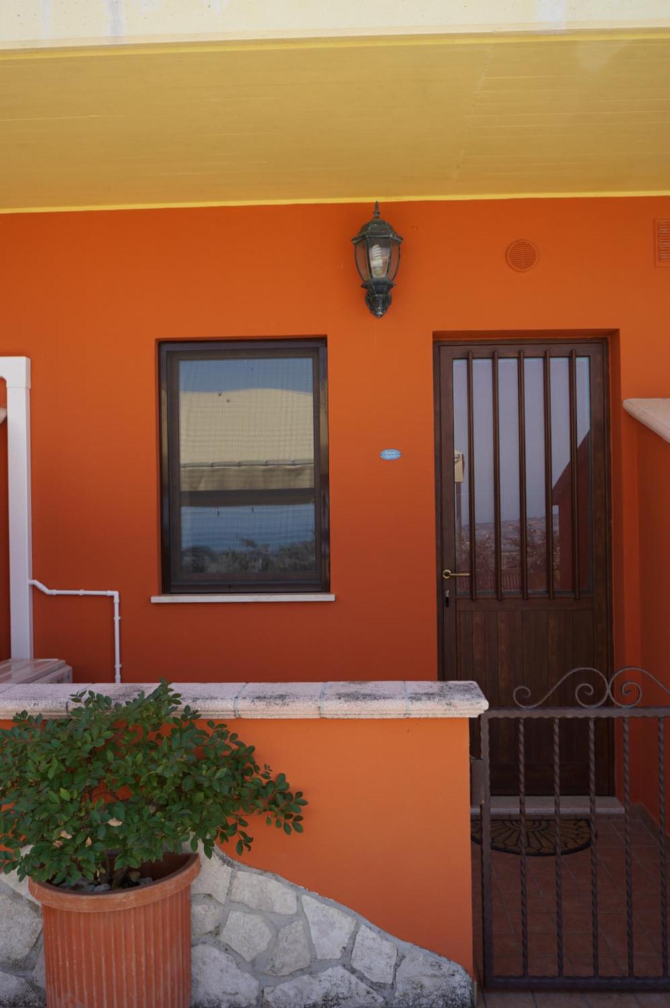 Bed and Breakfast La Terrazza Motta Атрі Екстер'єр фото