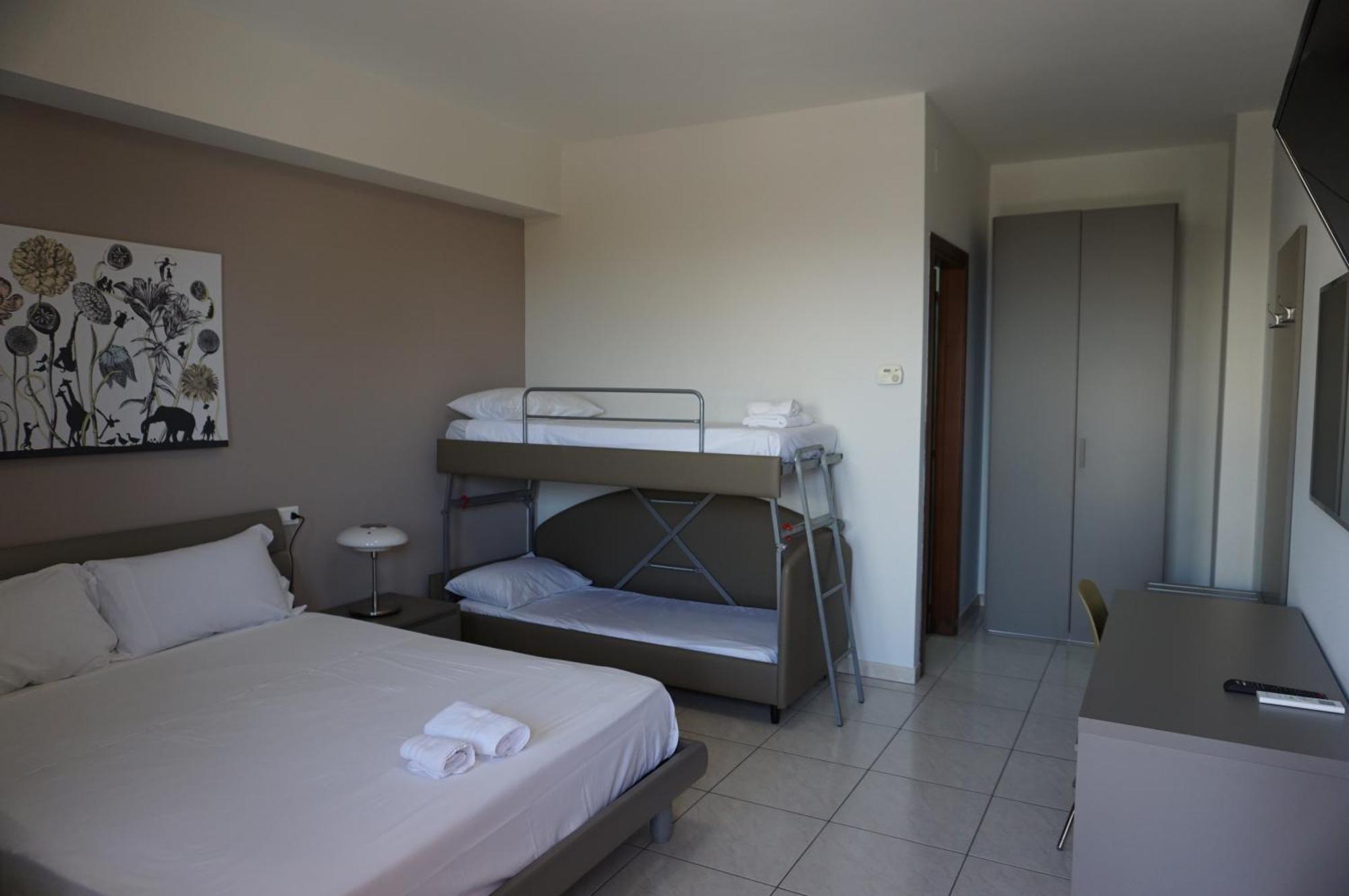 Bed and Breakfast La Terrazza Motta Атрі Екстер'єр фото