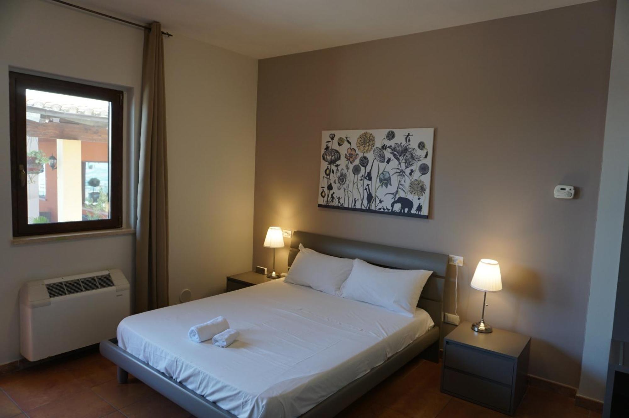 Bed and Breakfast La Terrazza Motta Атрі Екстер'єр фото